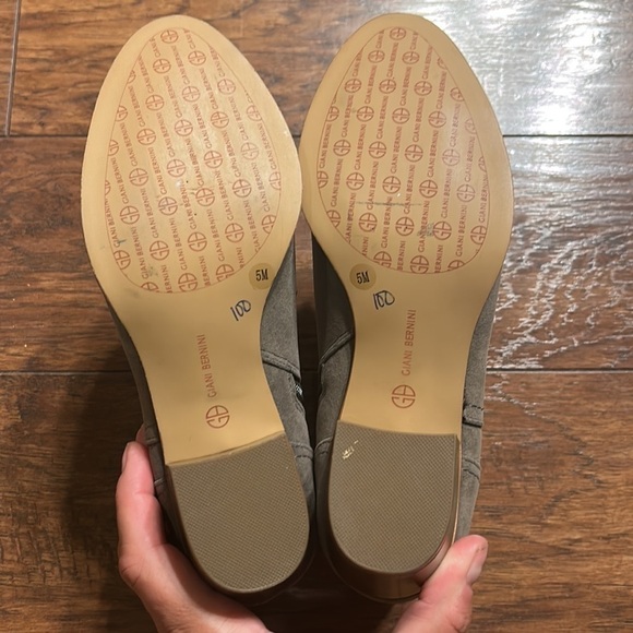 Giani Bernini Women's Ankle Fashion Boots, Memory Foam sole (Grey/Mushroom NWT - Picture 9 of 11